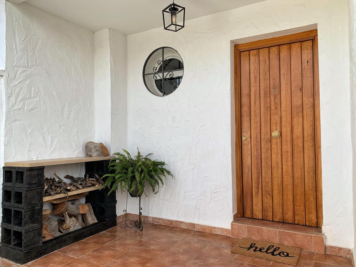 הוילה Ronko House El Ronquillo מראה חיצוני תמונה