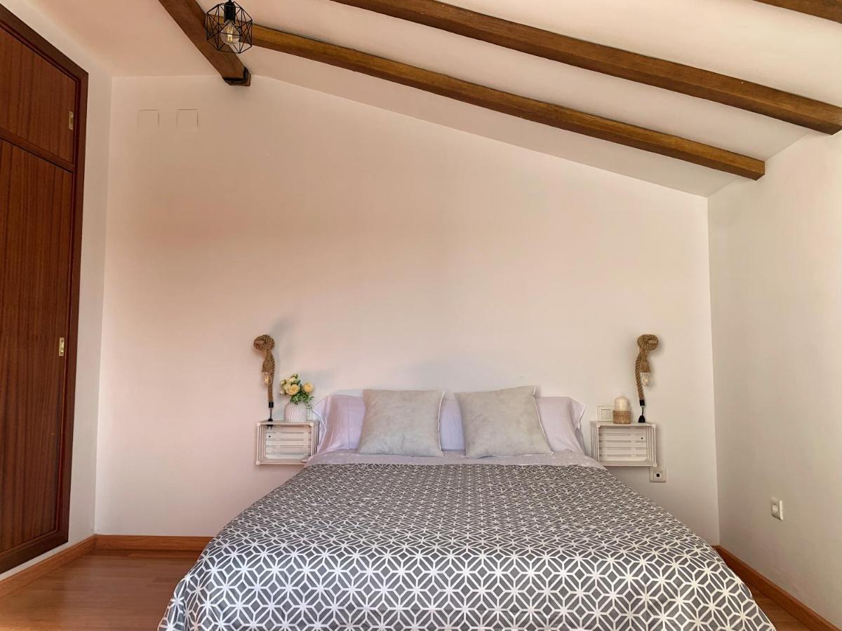 הוילה Ronko House El Ronquillo מראה חיצוני תמונה