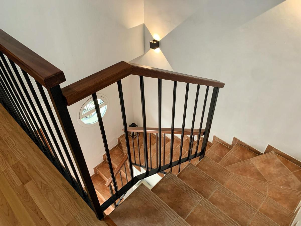 הוילה Ronko House El Ronquillo מראה חיצוני תמונה