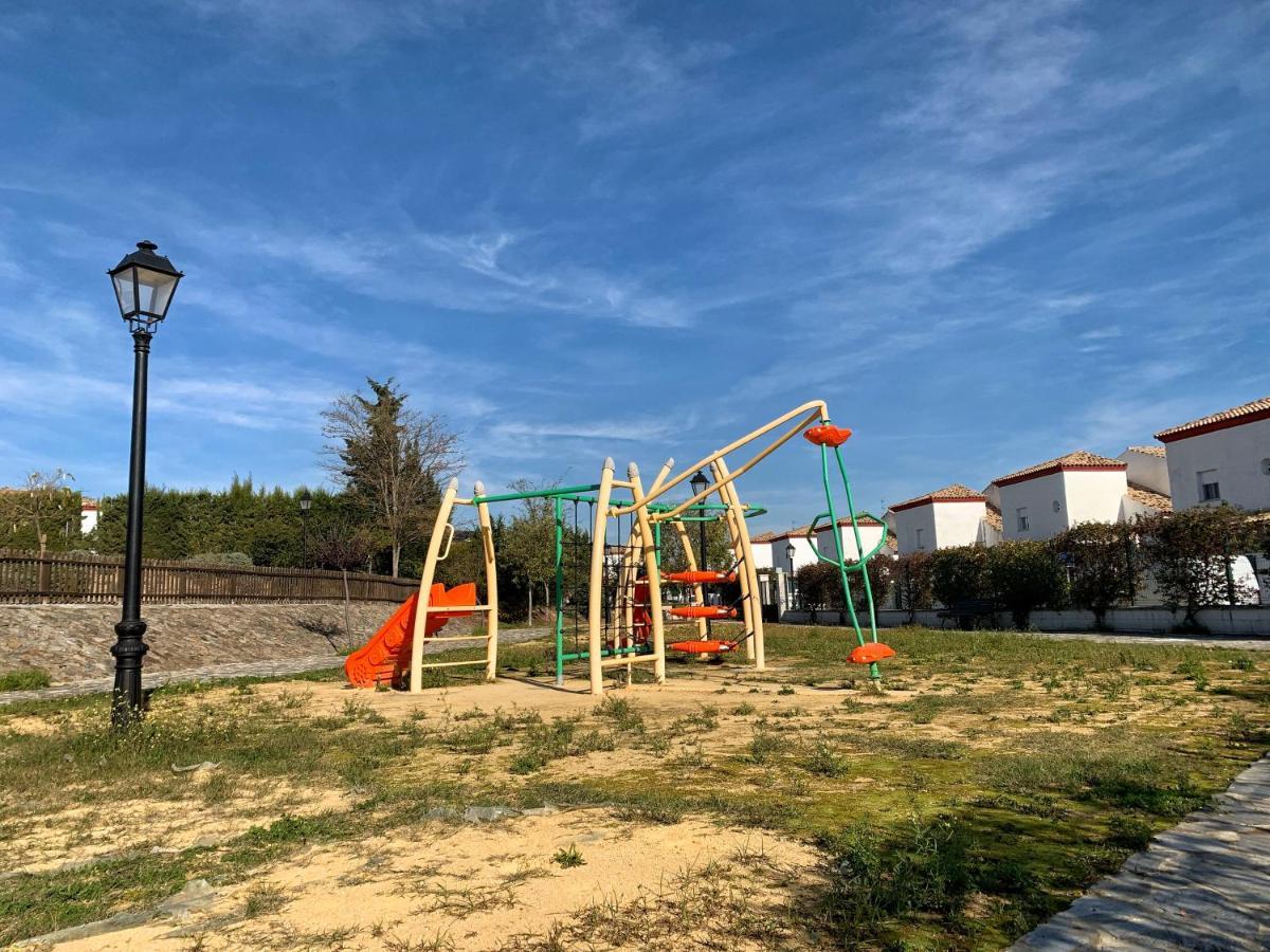 הוילה Ronko House El Ronquillo מראה חיצוני תמונה