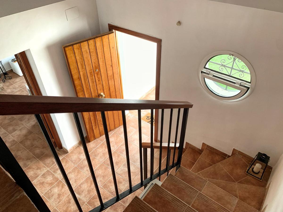 הוילה Ronko House El Ronquillo מראה חיצוני תמונה